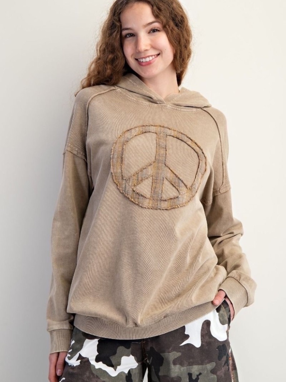 NEW EASEL CLOTHING WASHED TERRY KNIT PULLOVER PEACE HOODIE MOCHA SWEATSHIRT